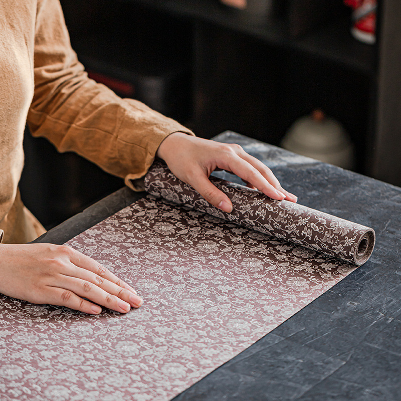 Tangled Lotus Blossom Elegant  - огляд і ціна Table Runner